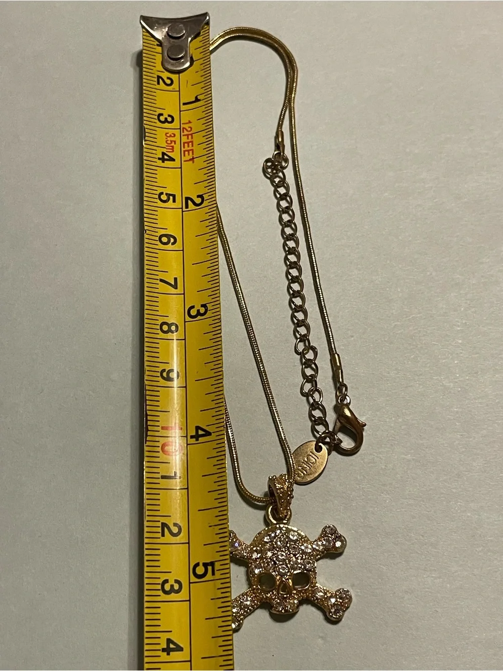Skull & Cross Bones Gold Tone Rhinestone Icing Necklace #9210 💎 SALE